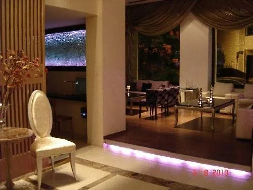 Evridiki 4*